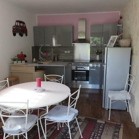 Charmant Appartement Saint Gely Cornillon Екстериор снимка